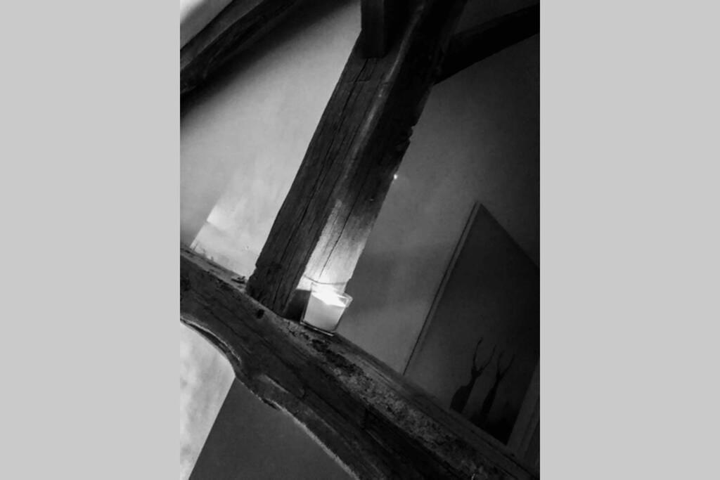 Apartamento Le Grenier De Charlotte Libin Exterior foto