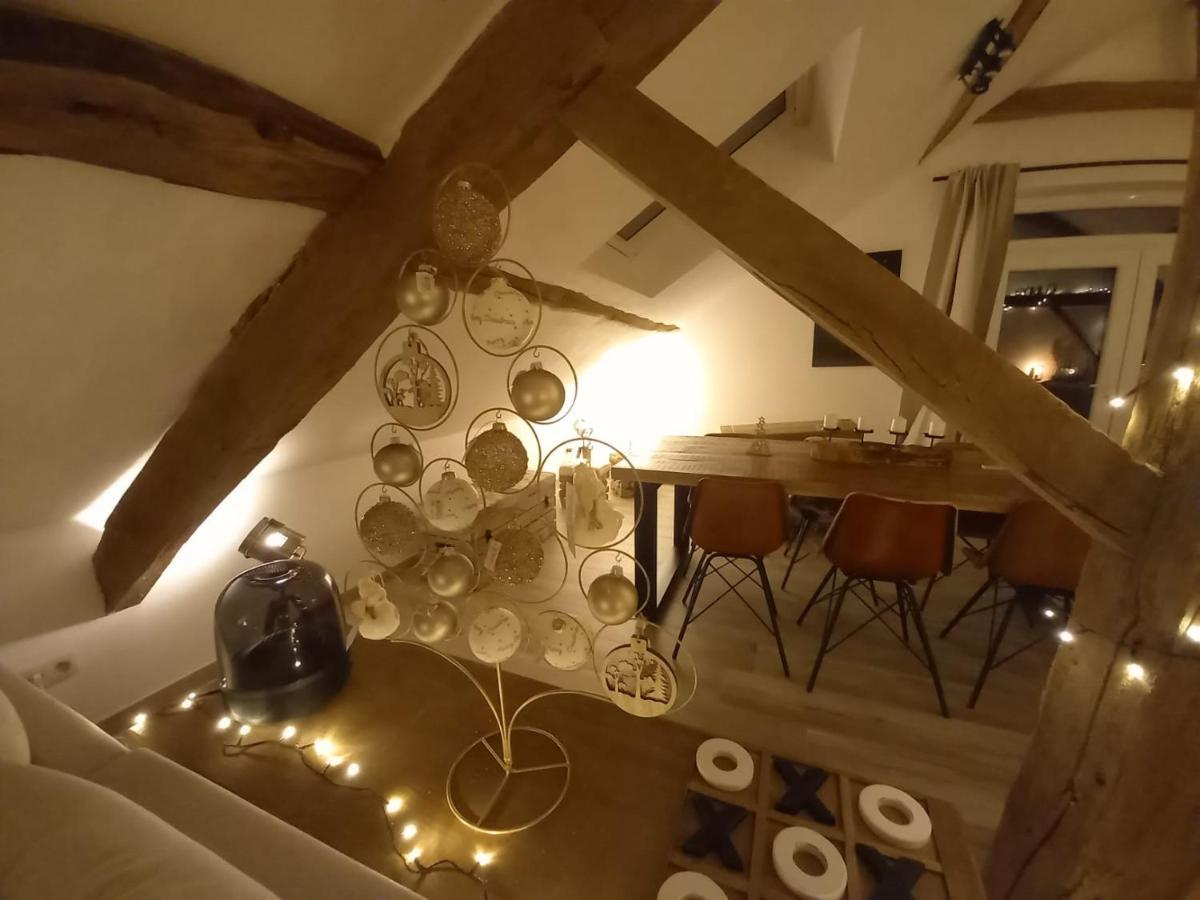 Apartamento Le Grenier De Charlotte Libin Exterior foto